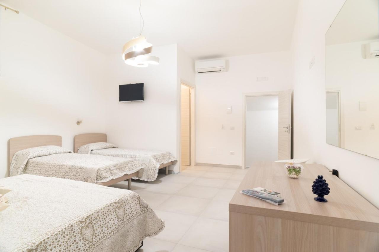 Bed and Breakfast I Parrini Porto Empedocle Exterior foto